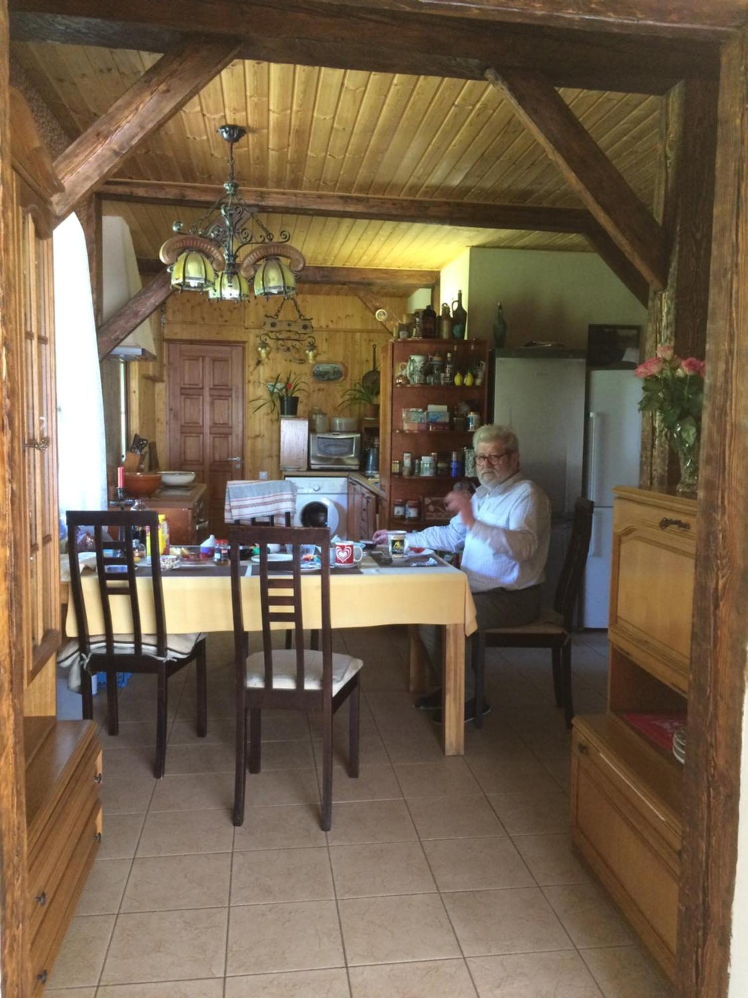 Vabaduse Guesthouse 나르바죠수 외부 사진